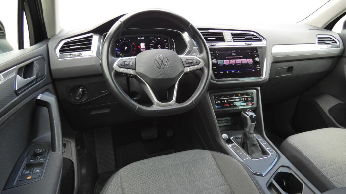 Volkswagen Tiguan 1.5 TSI DSG Life na operativní leasing