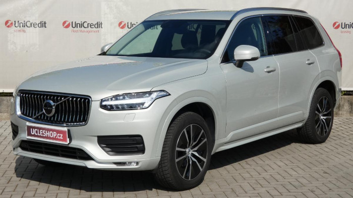 Volvo XC90 B5 AWD diesel Momentum Auto na operativní leasing