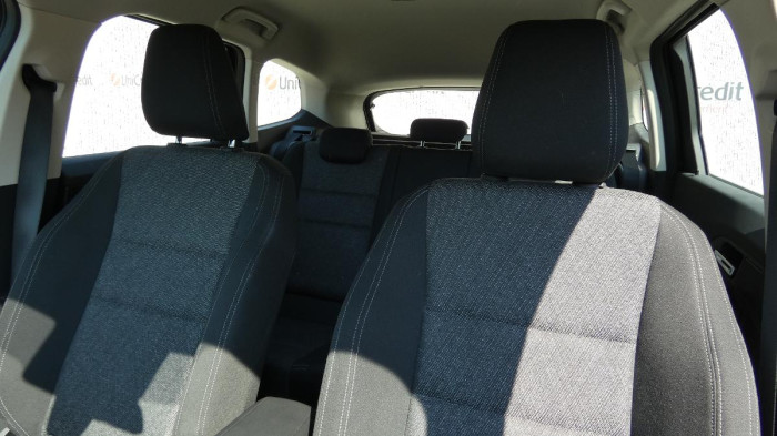 BMW X1 sDrive 18i na operativní leasing