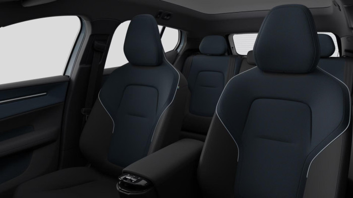 Volvo EX30 CROSS COUNTRY TWIN ULTRA na operativní leasing