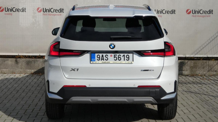 BMW X1 sDrive 18i DCT na operativní leasing