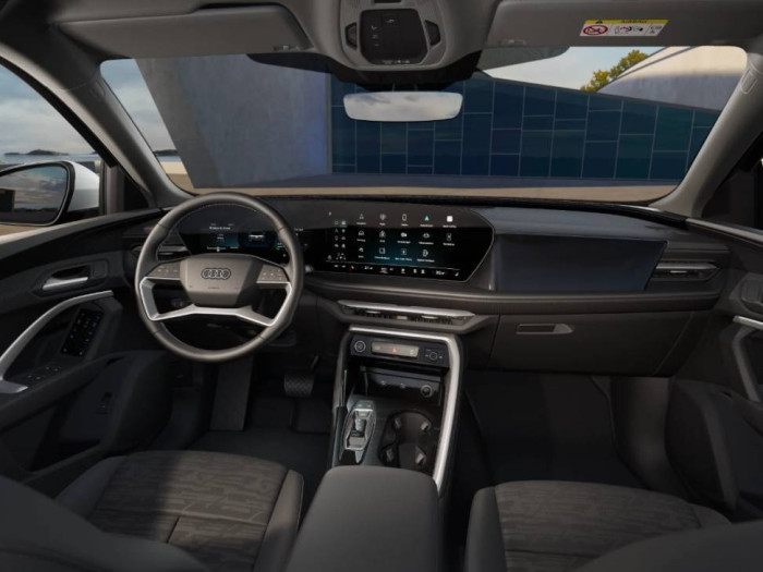 Audi Q5 TDI 150 kW quattro STR na operativní leasing