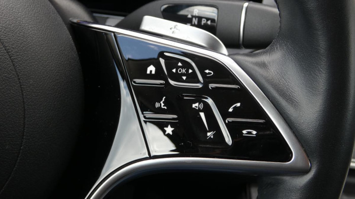 Mercedes-Benz Třídy E 200 mHEV aut. na operativní leasing