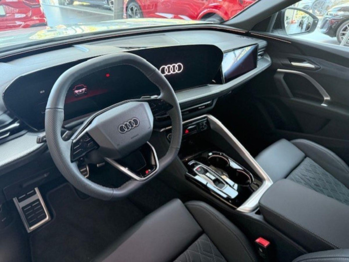 Audi Q5 Spb TDI quattro Stronic na operativní leasing