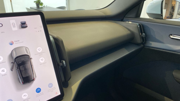 Volvo EX30 PLUS, Twin Motor Performance, 315 kW / 428 HP na operativní leasing