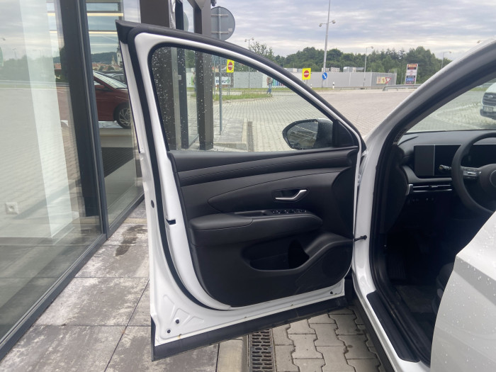 25 1,6 TGDI MT 2WD COMFORT	 na operativní leasing