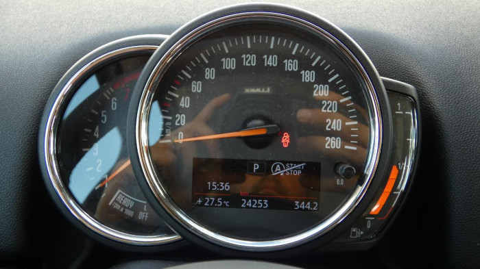 Mini Countryman COOPER na operativní leasing