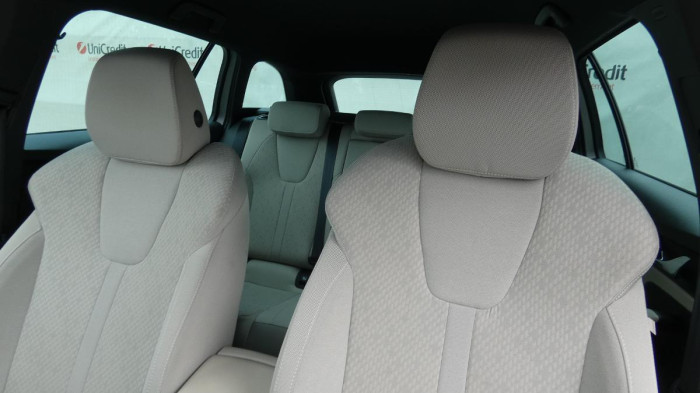 Škoda Octavia Combi 2,0 TDI  DSG Style na operativní leasing