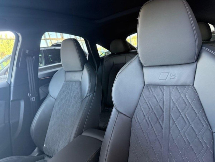 Audi Q5 Spb TDI quattro Stronic na operativní leasing