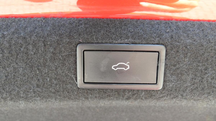 Škoda Octavia RS 2.0 TDI DSG na operativní leasing