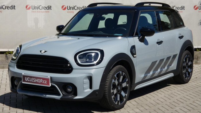 Mini Countryman 1.5 COOPER Auto na operativní leasing