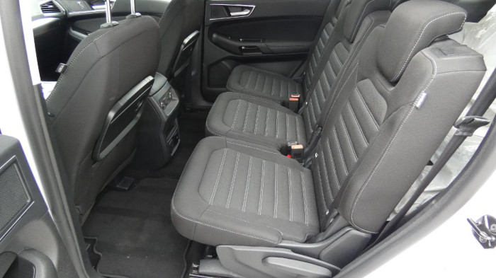 Ford Galaxy 2.0 EcoBlue AWD aut. Titanium na operativní leasing