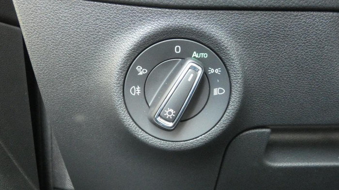 Škoda Kodiaq 2,0 TDI L&K DSG 4x4 na operativní leasing