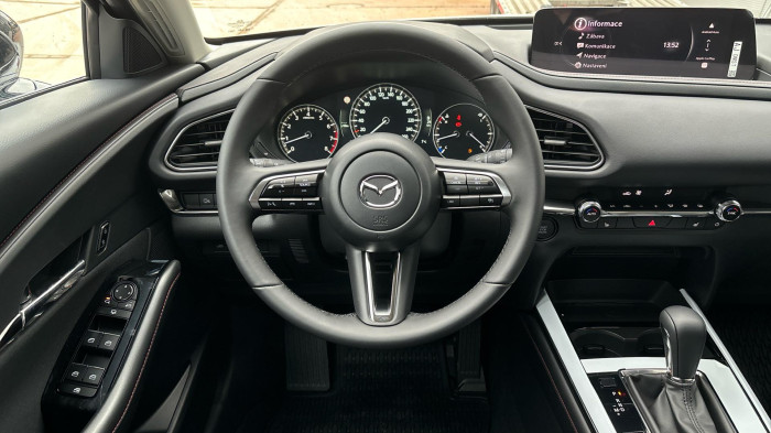 Mazda CX-30 2.5 G140 AT Homura - Snowflake White - Full Servis na operativní leasing